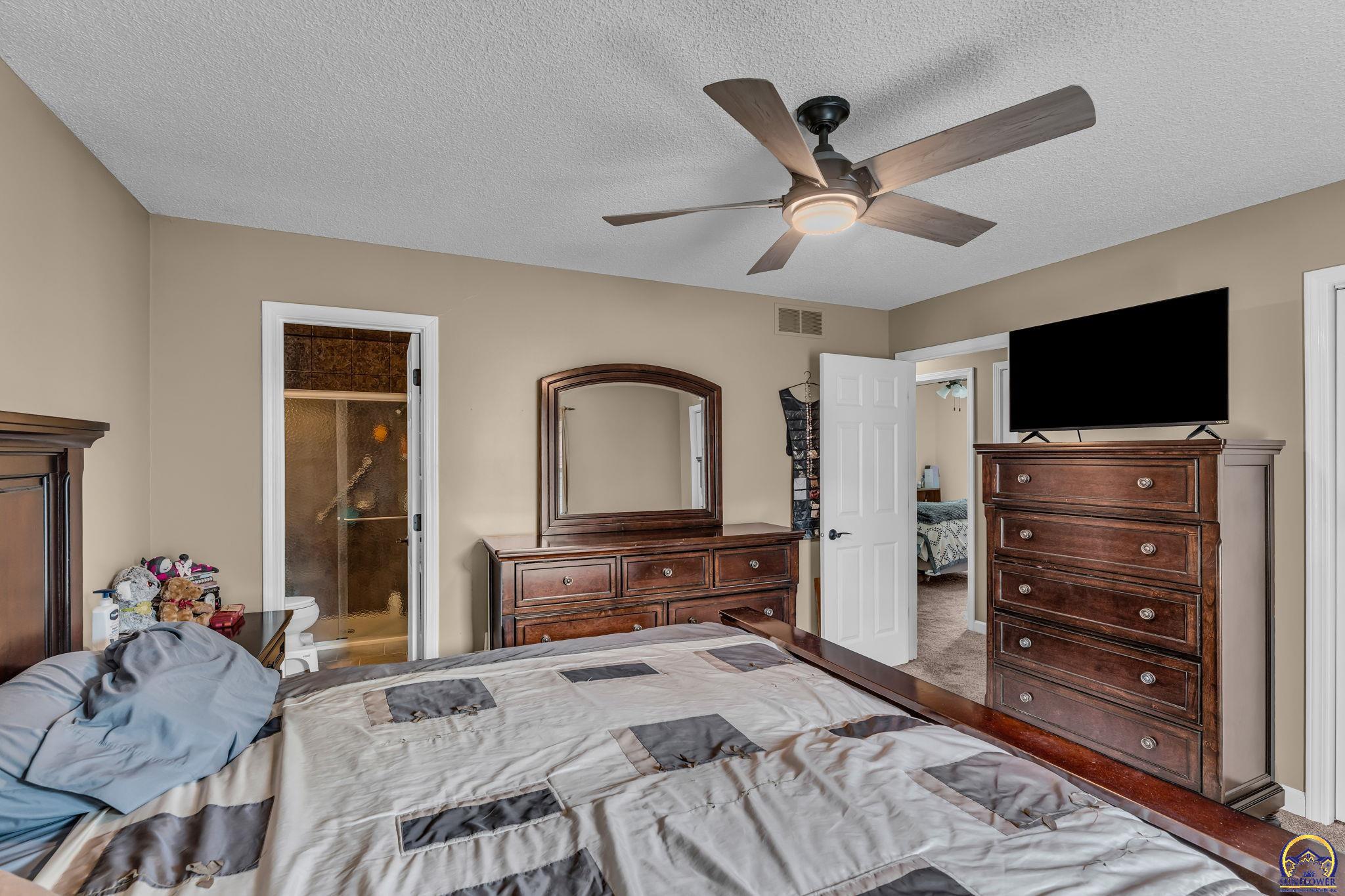 2837 SW Ancaster RD