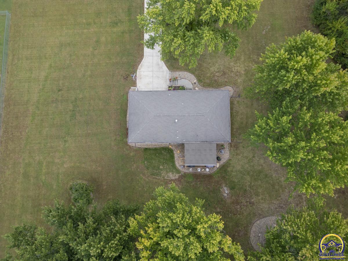 4311 NW Valley RD