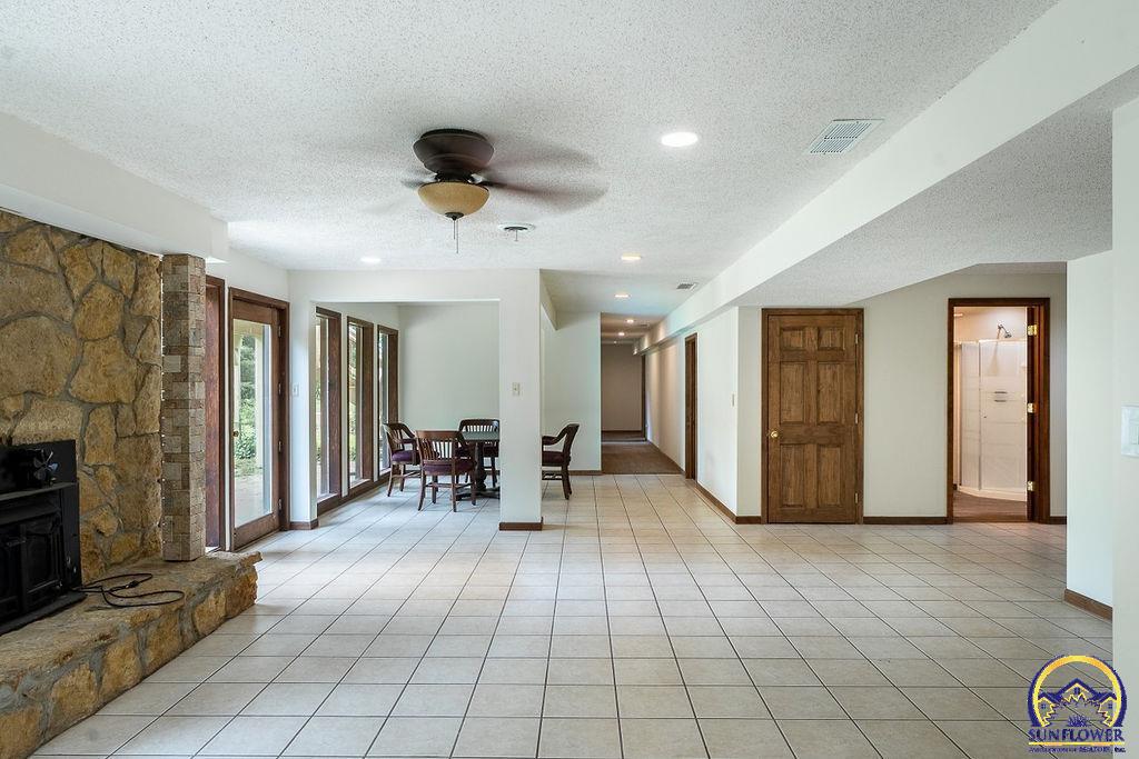 4620 NW 46th ST