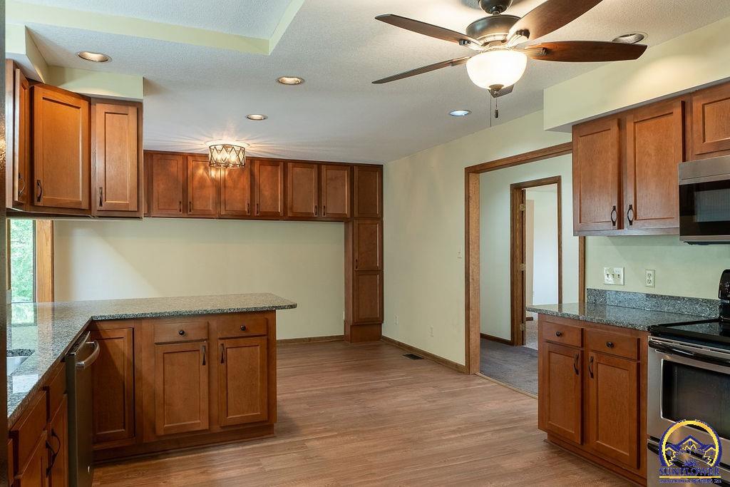 4620 NW 46th ST