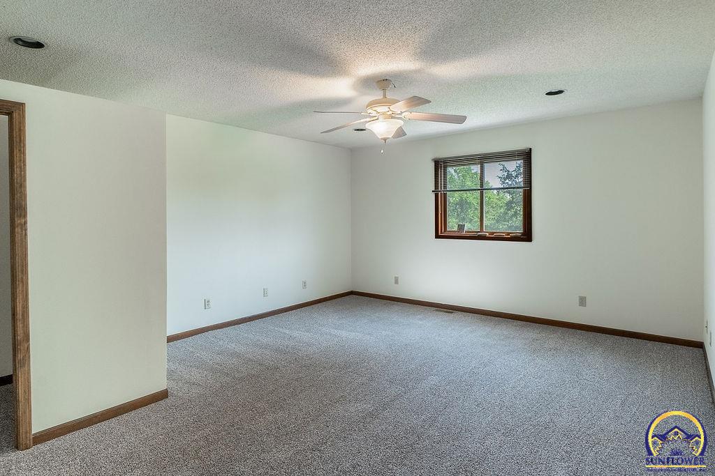 4620 NW 46th ST