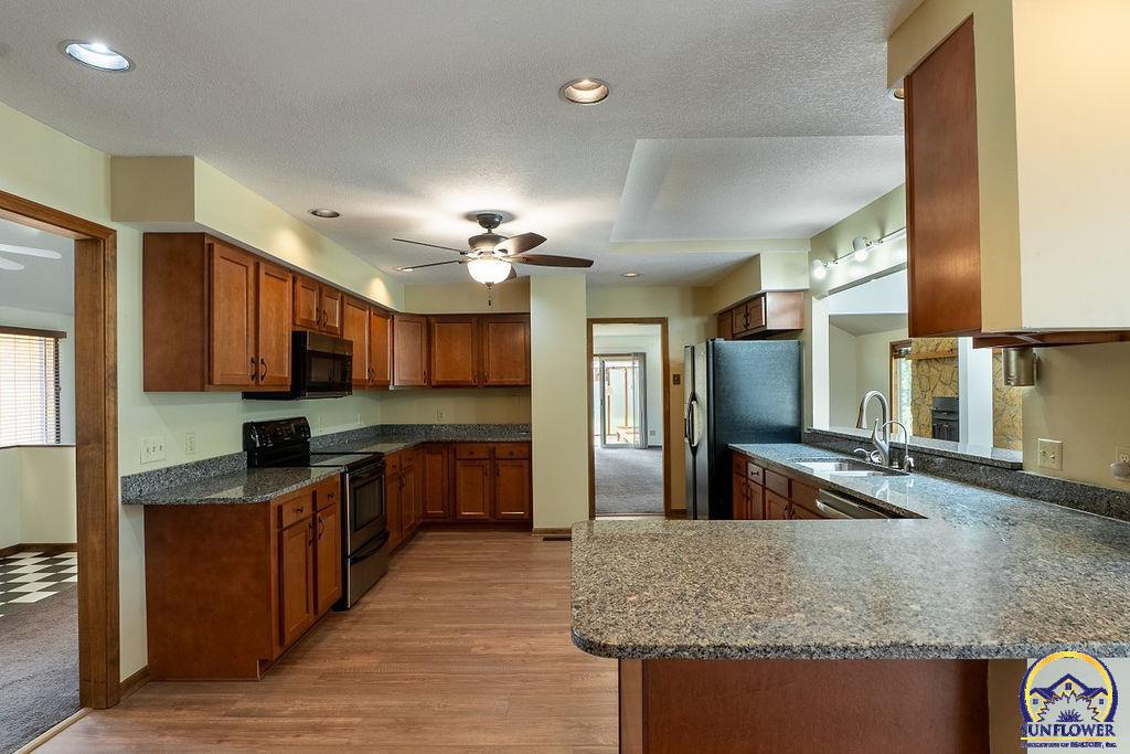 4620 NW 46th ST