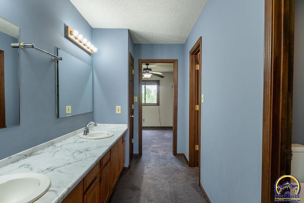 4620 NW 46th ST