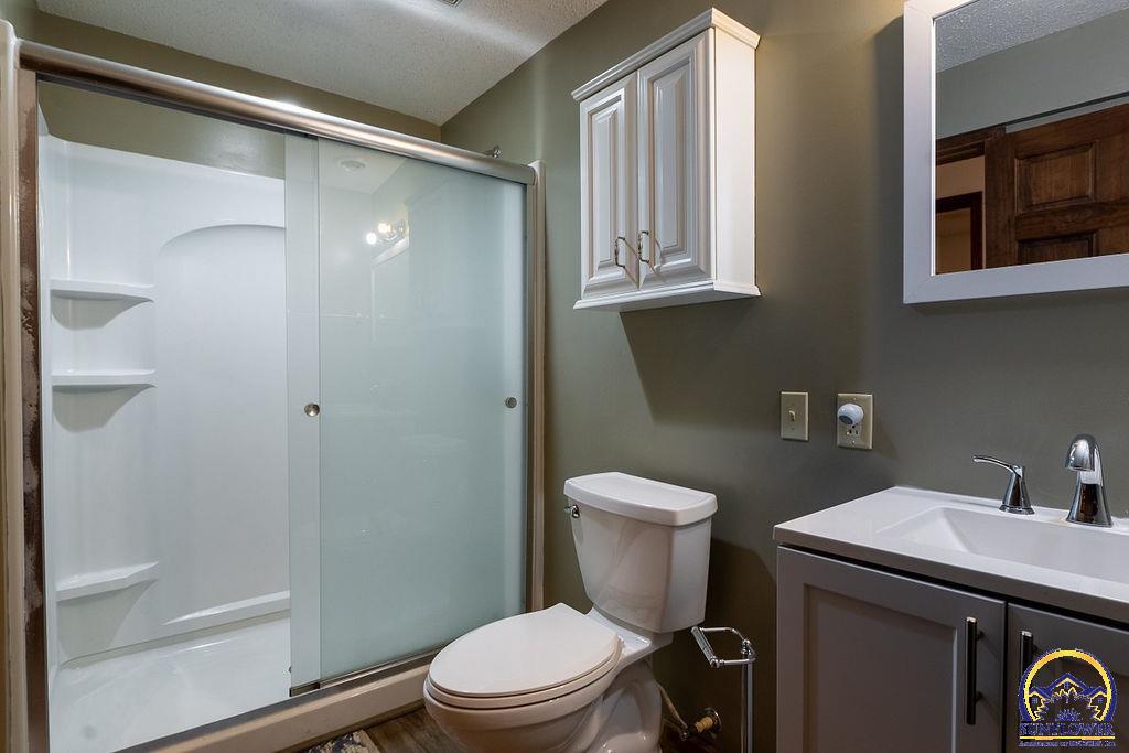 4620 NW 46th ST