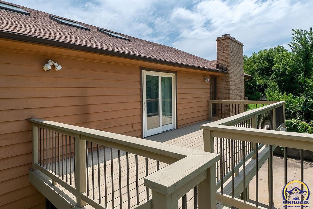 4620 NW 46th ST
