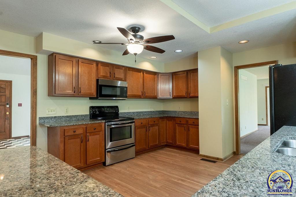 4620 NW 46th ST