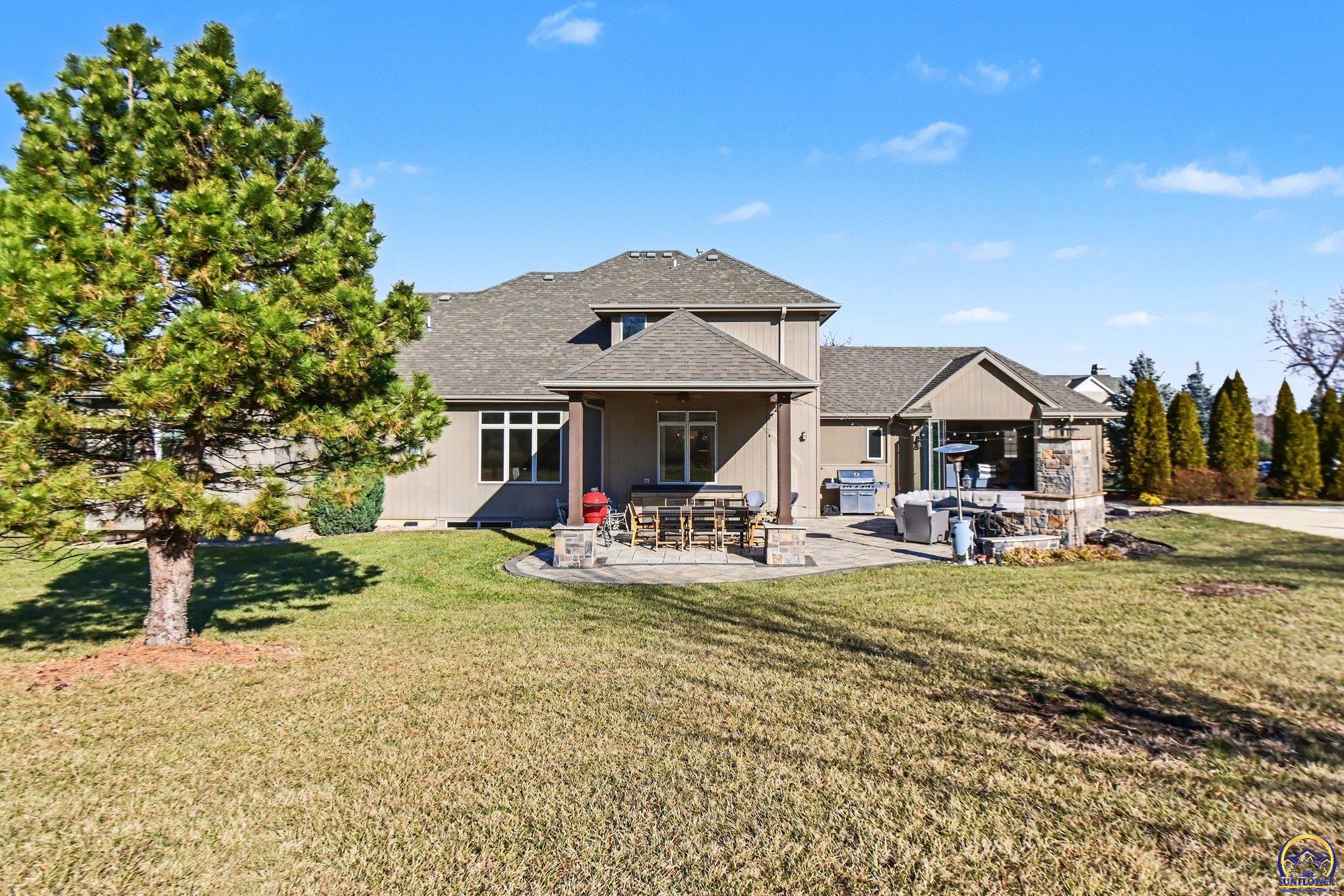 5739 SW 44th Ct