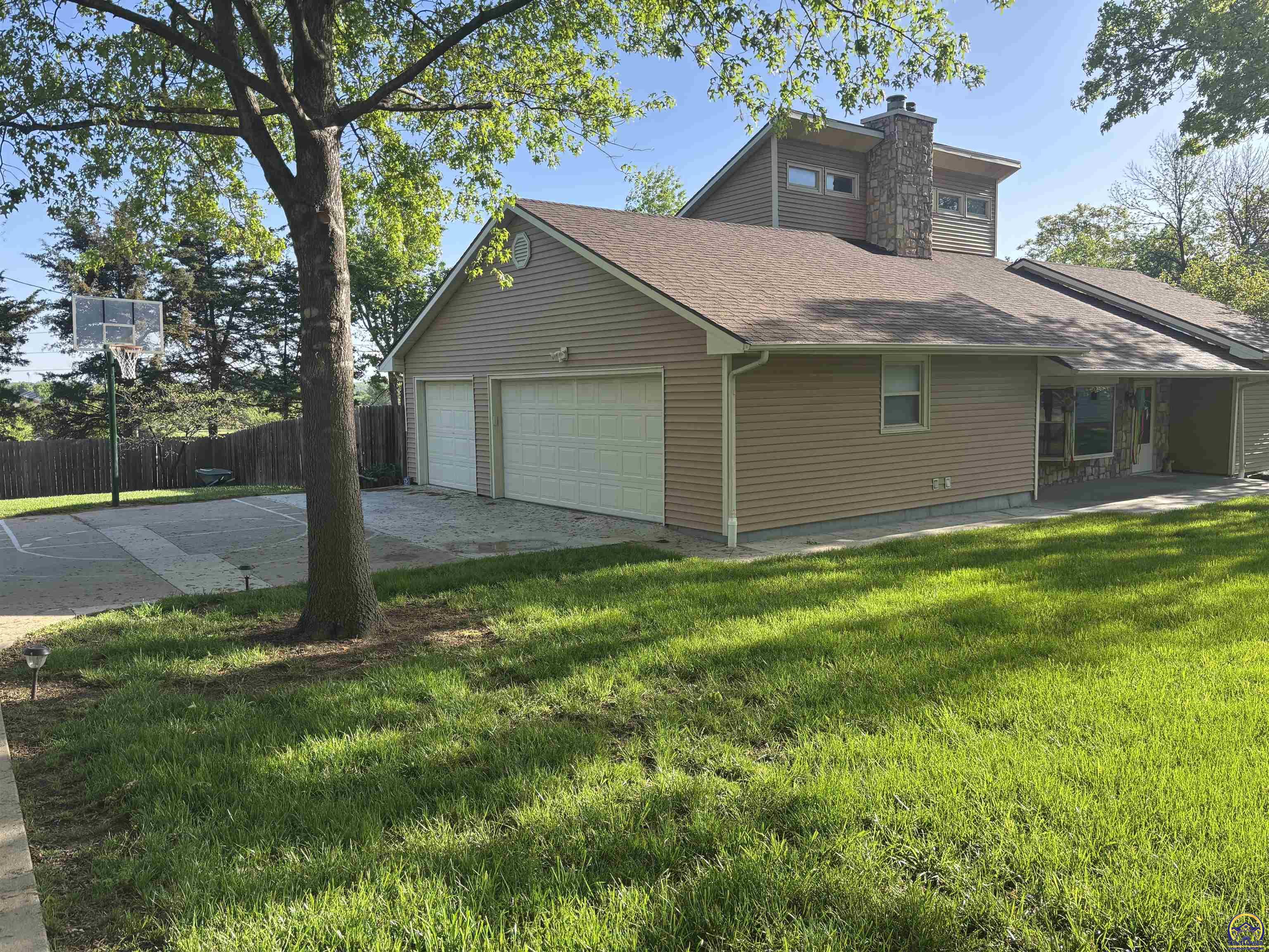 3530 NW 45th Ct