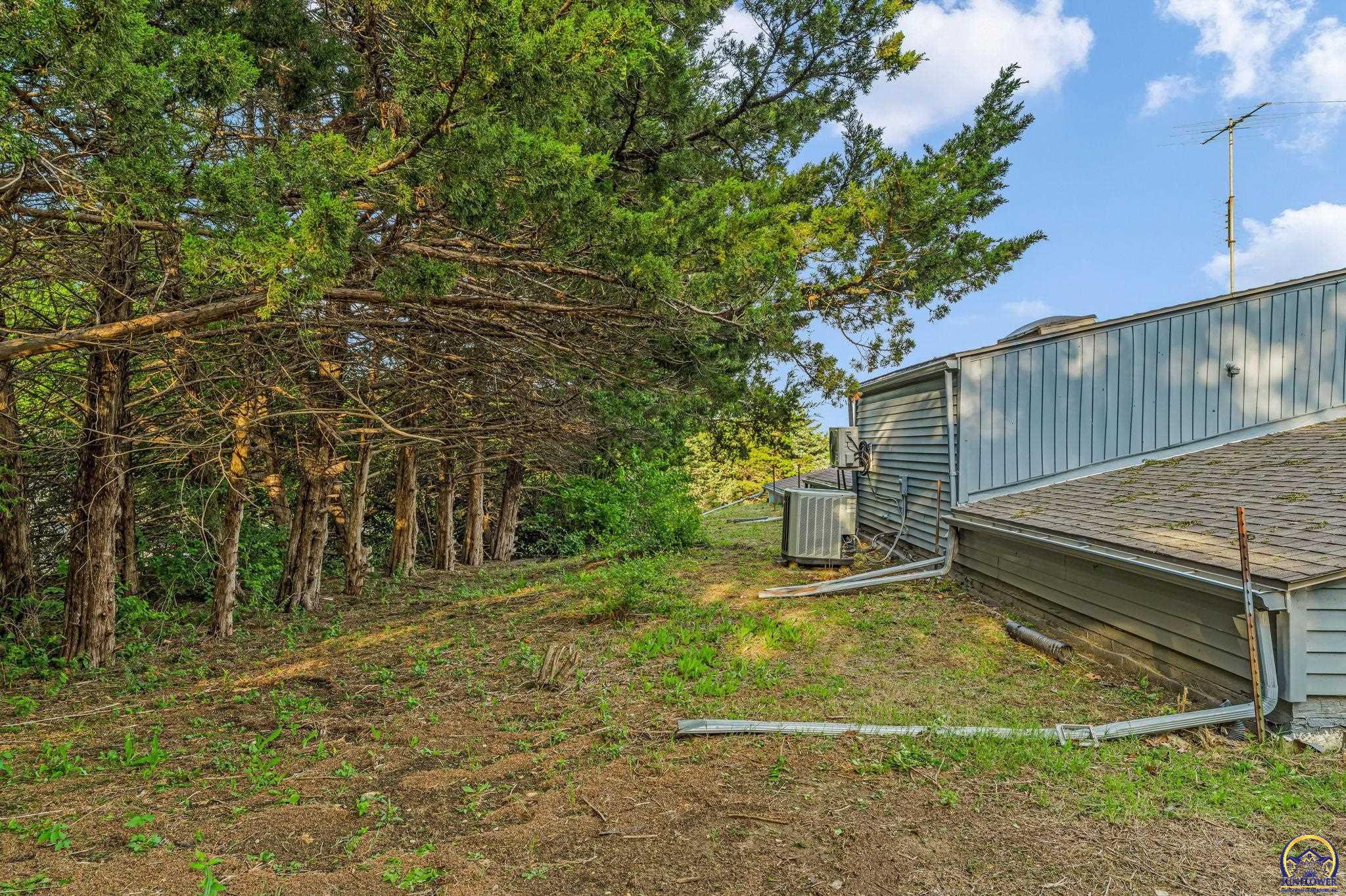 3325 NW Pipkin RD