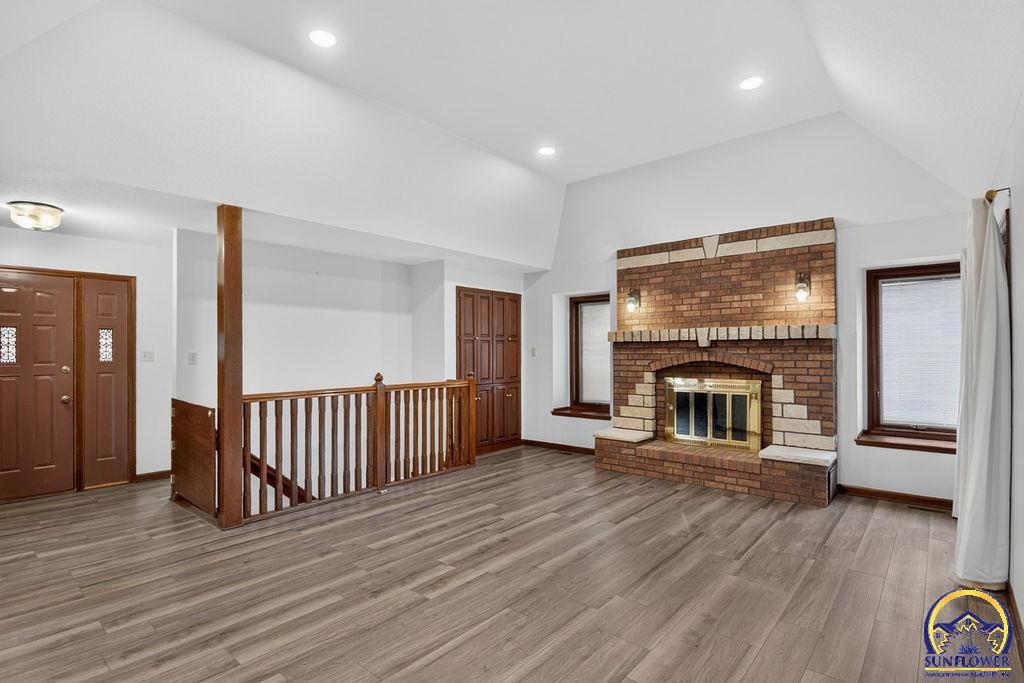 2327 SW Brookhaven LN Unit: #7