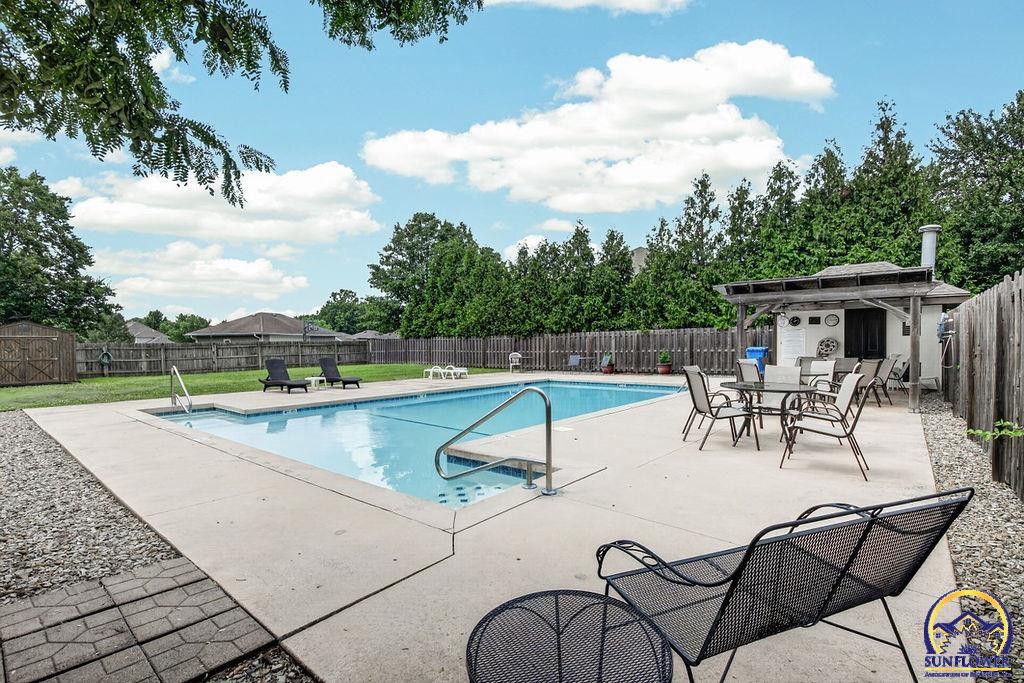 2327 SW Brookhaven LN Unit: #7