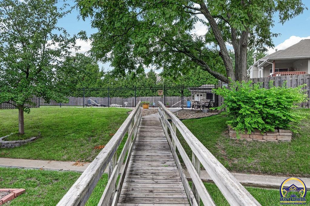 2327 SW Brookhaven LN Unit: #7