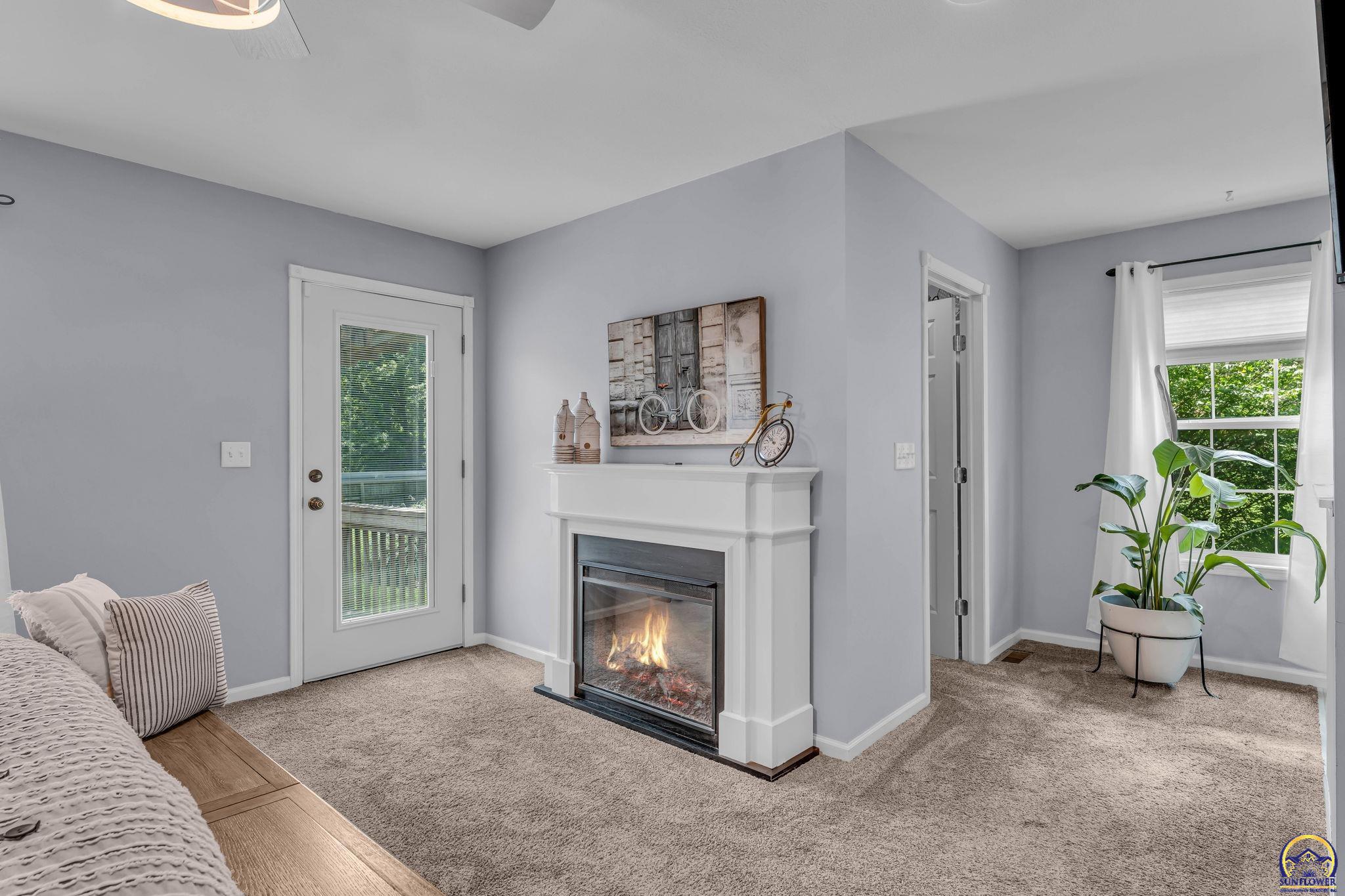 4447 SE Weekley CT