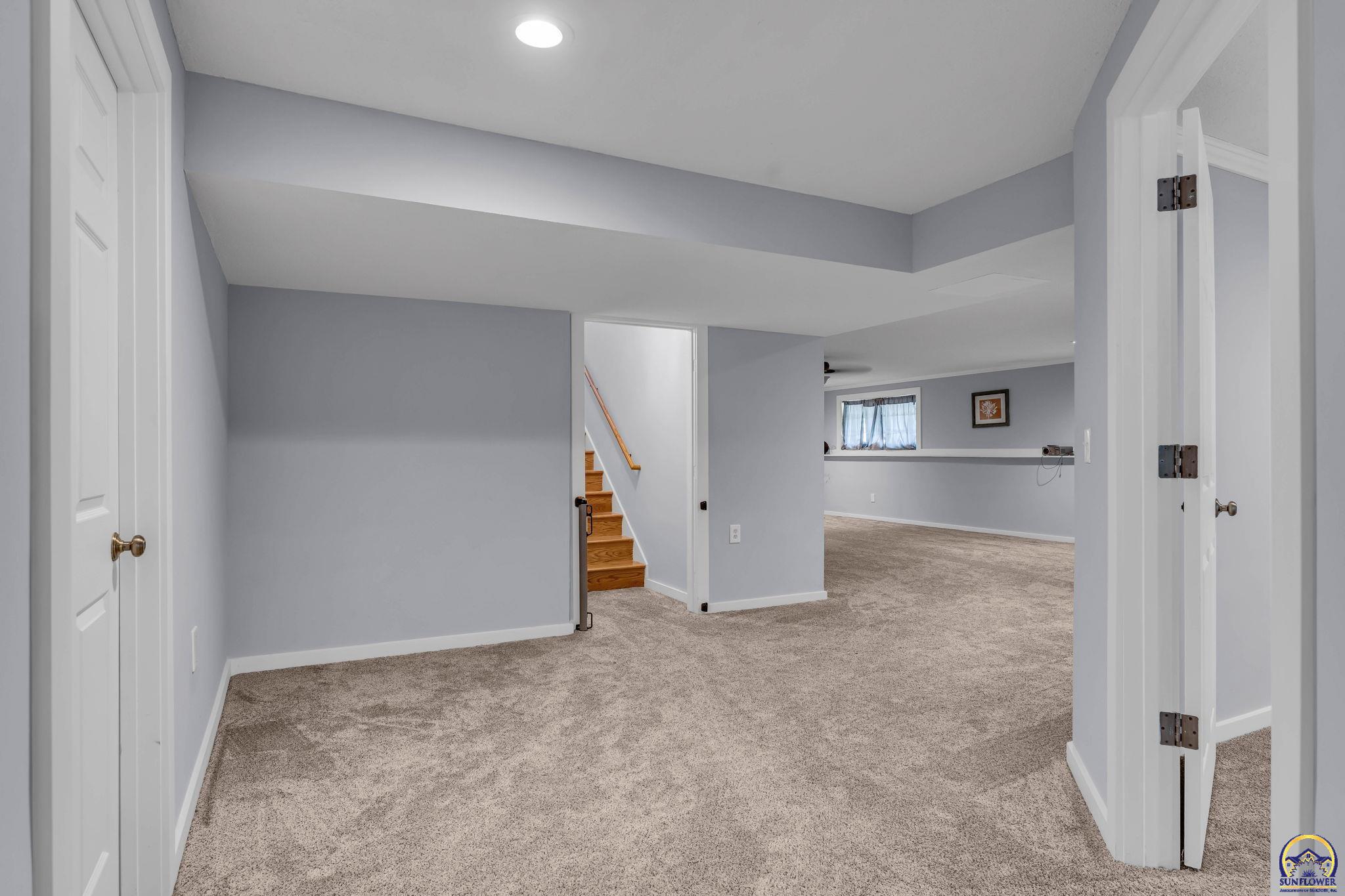 4447 SE Weekley CT