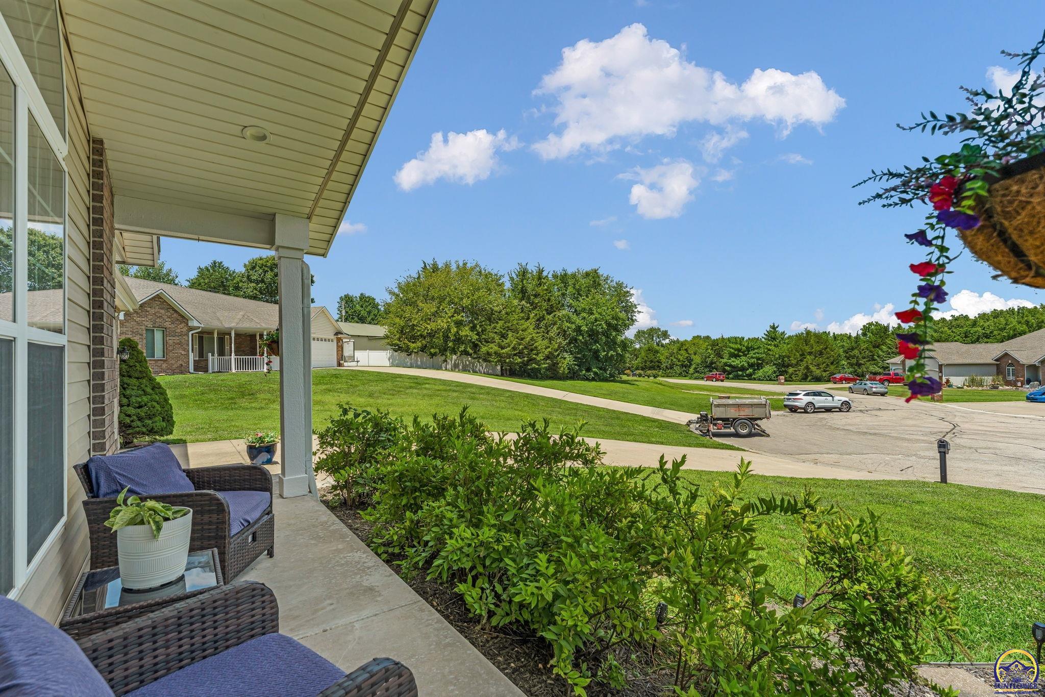 4447 SE Weekley CT