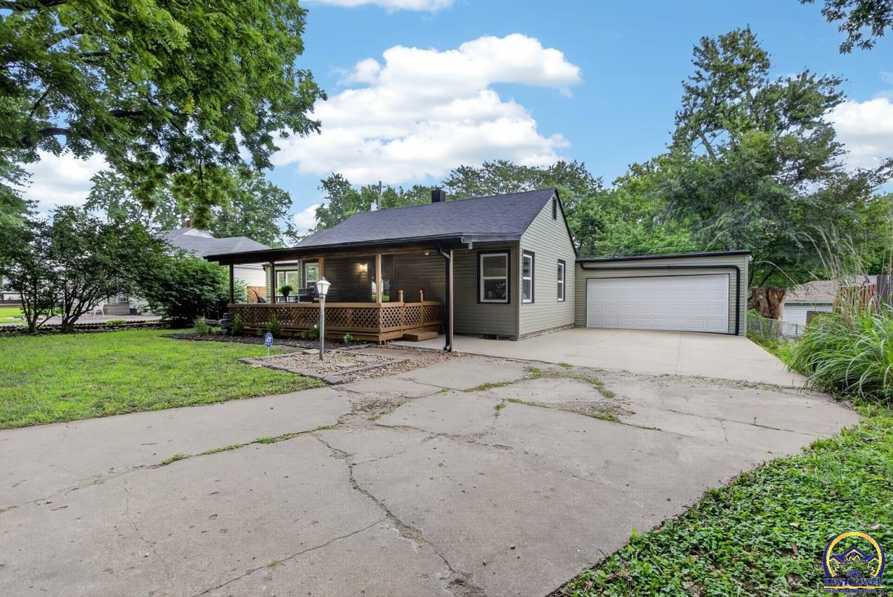 614 SW Webster AVE