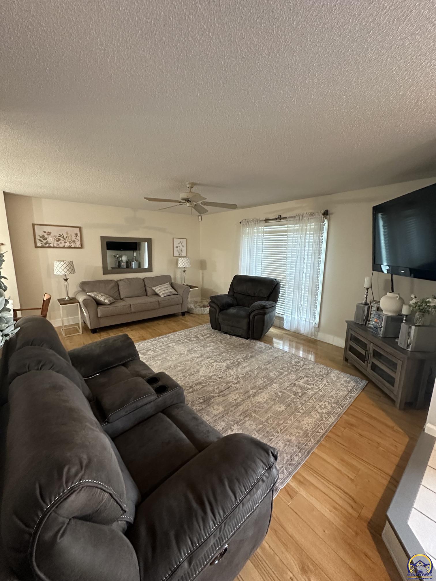 3601 SW Glendale DR