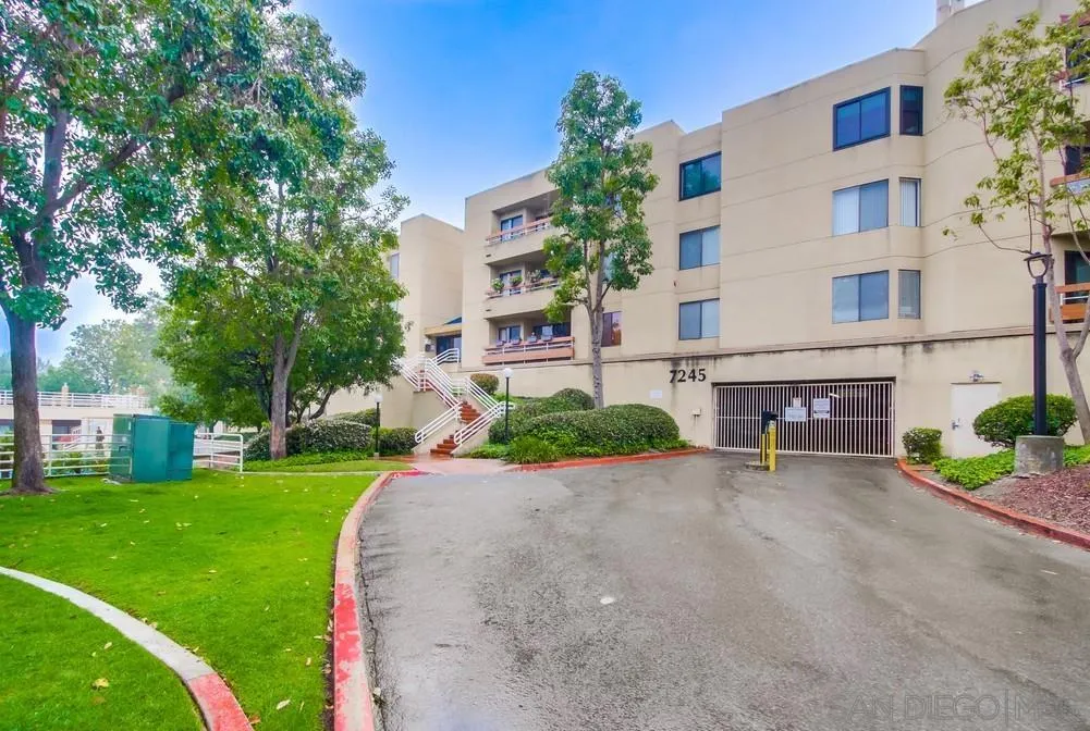 7245 Navajo Rd Unit D270
