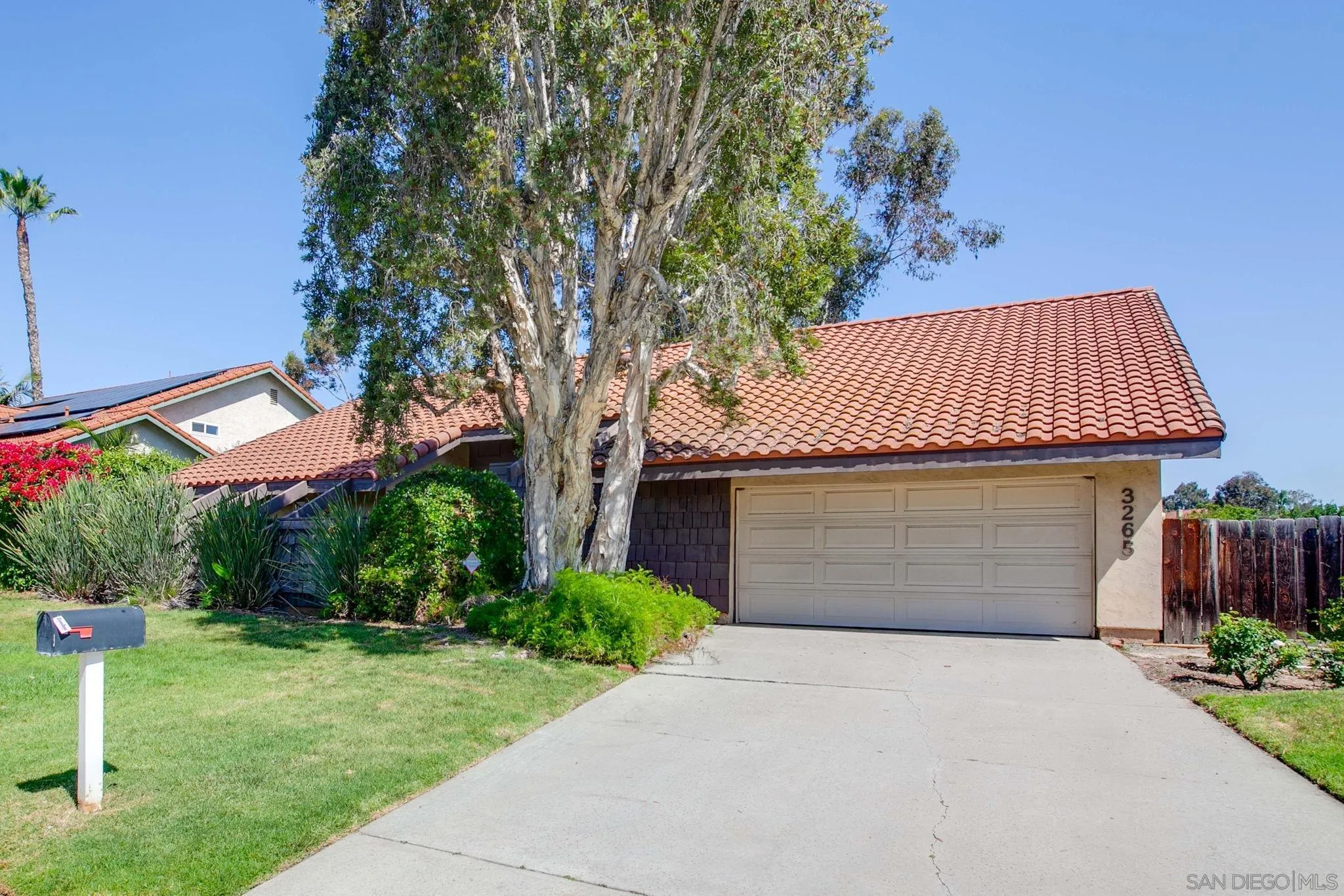3265 Casa Bonita Drive