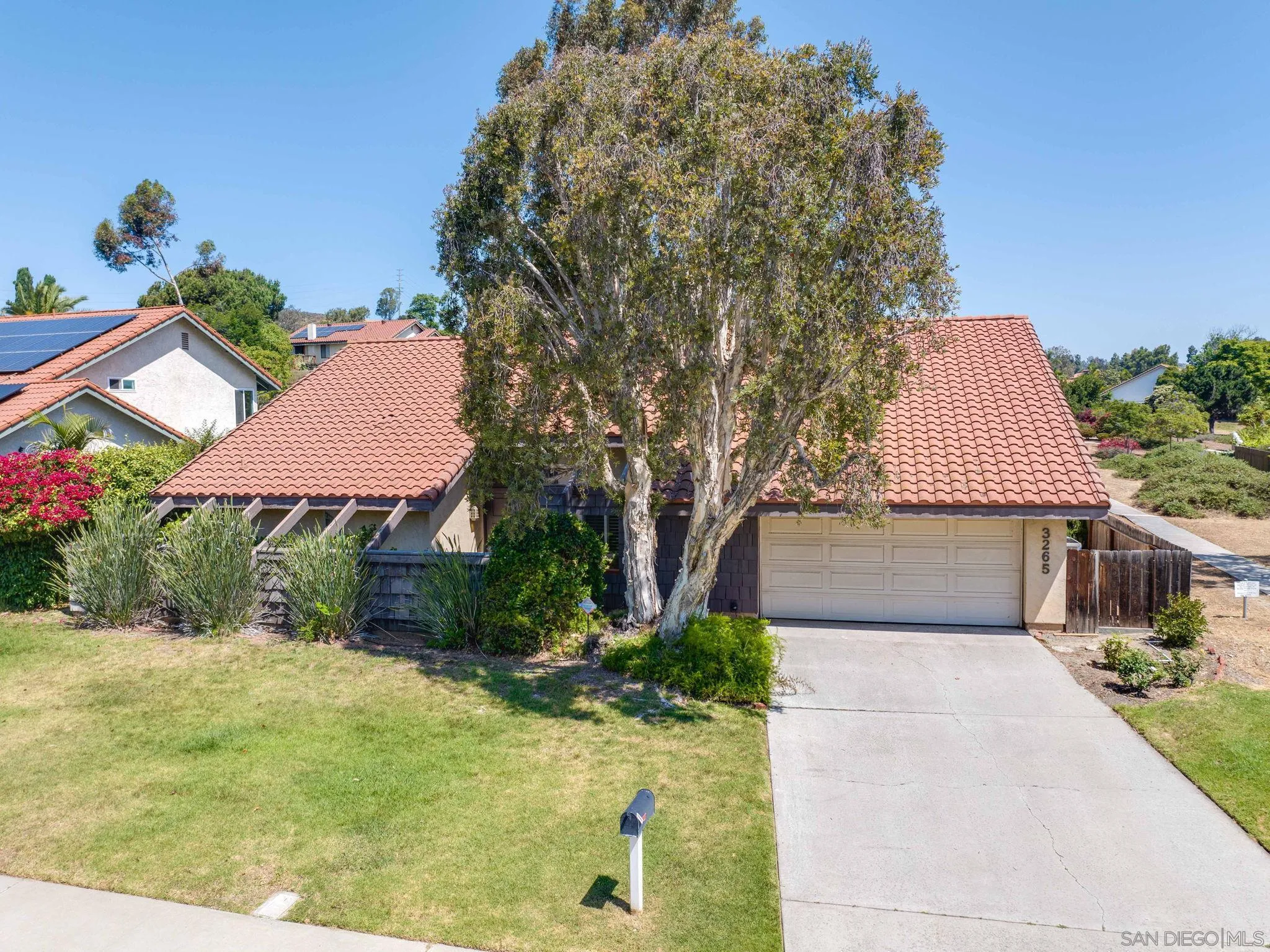3265 Casa Bonita Drive