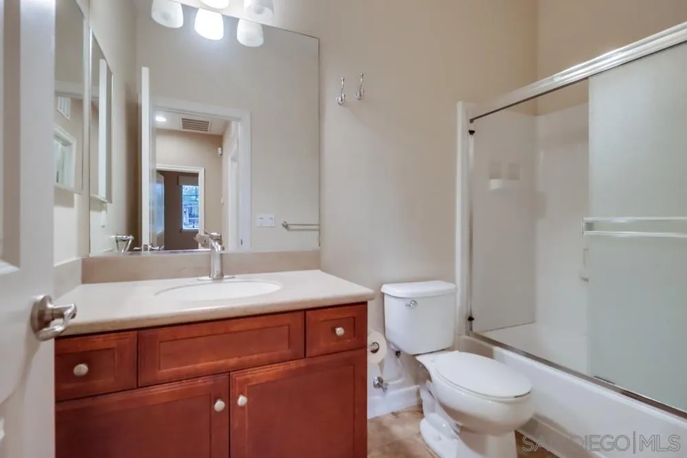 1715 Rolling Water Dr Unit 4