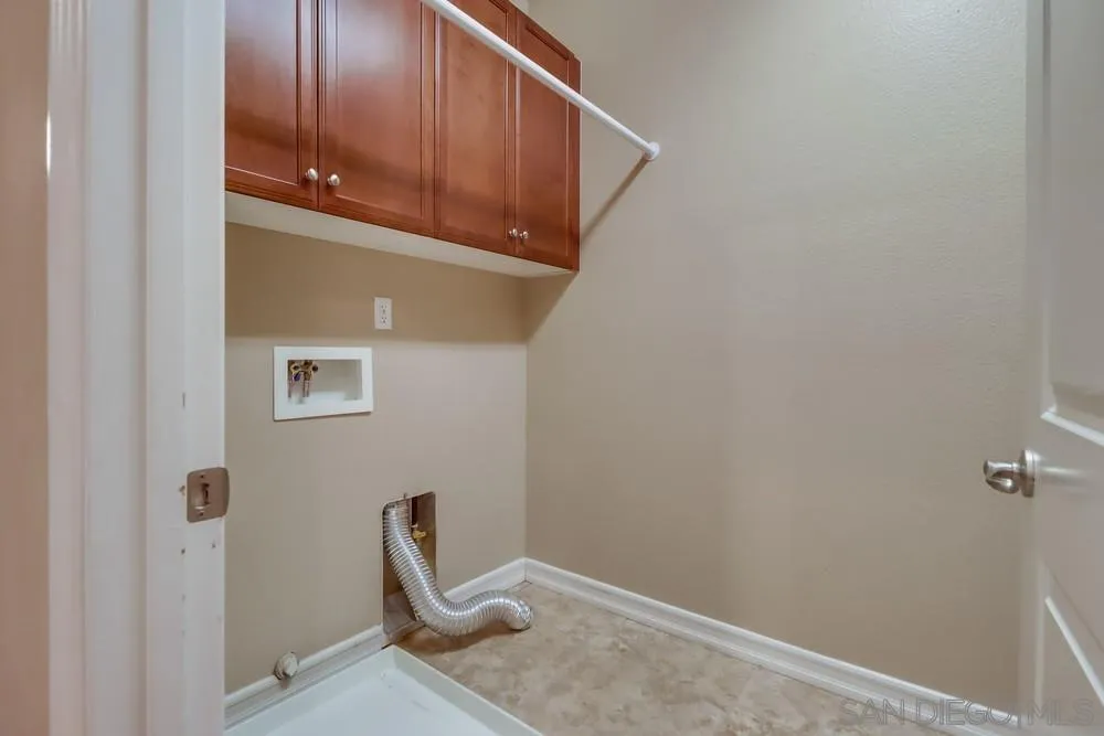 1715 Rolling Water Dr Unit 4