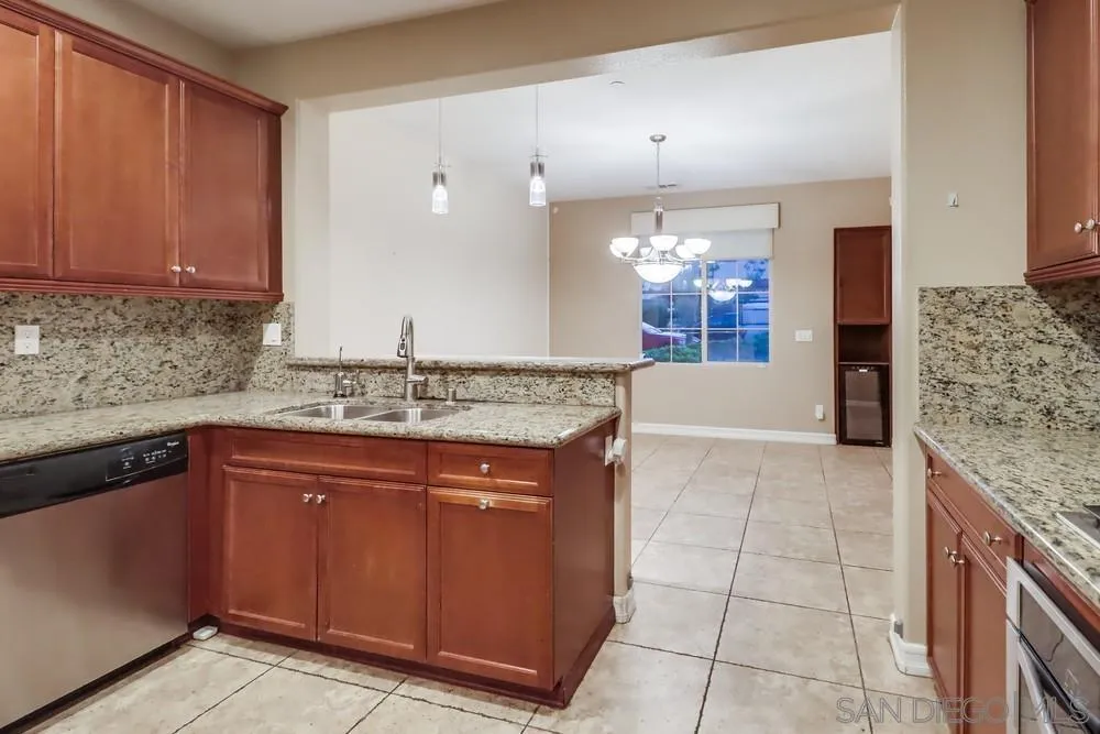 1715 Rolling Water Dr Unit 4