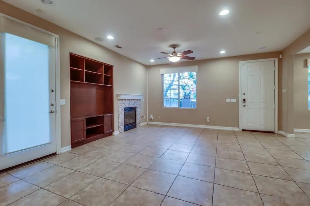 1715 Rolling Water Dr Unit 4