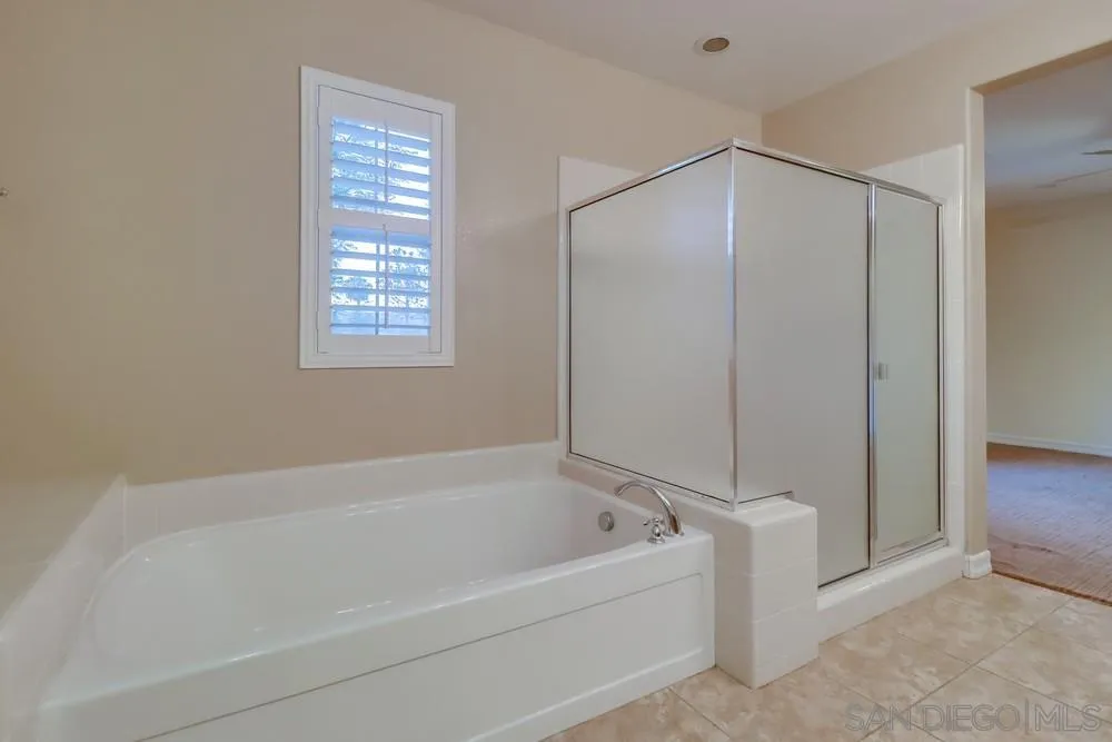1715 Rolling Water Dr Unit 4