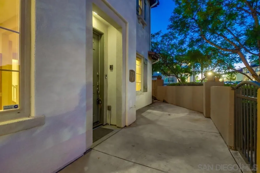 1715 Rolling Water Dr Unit 4