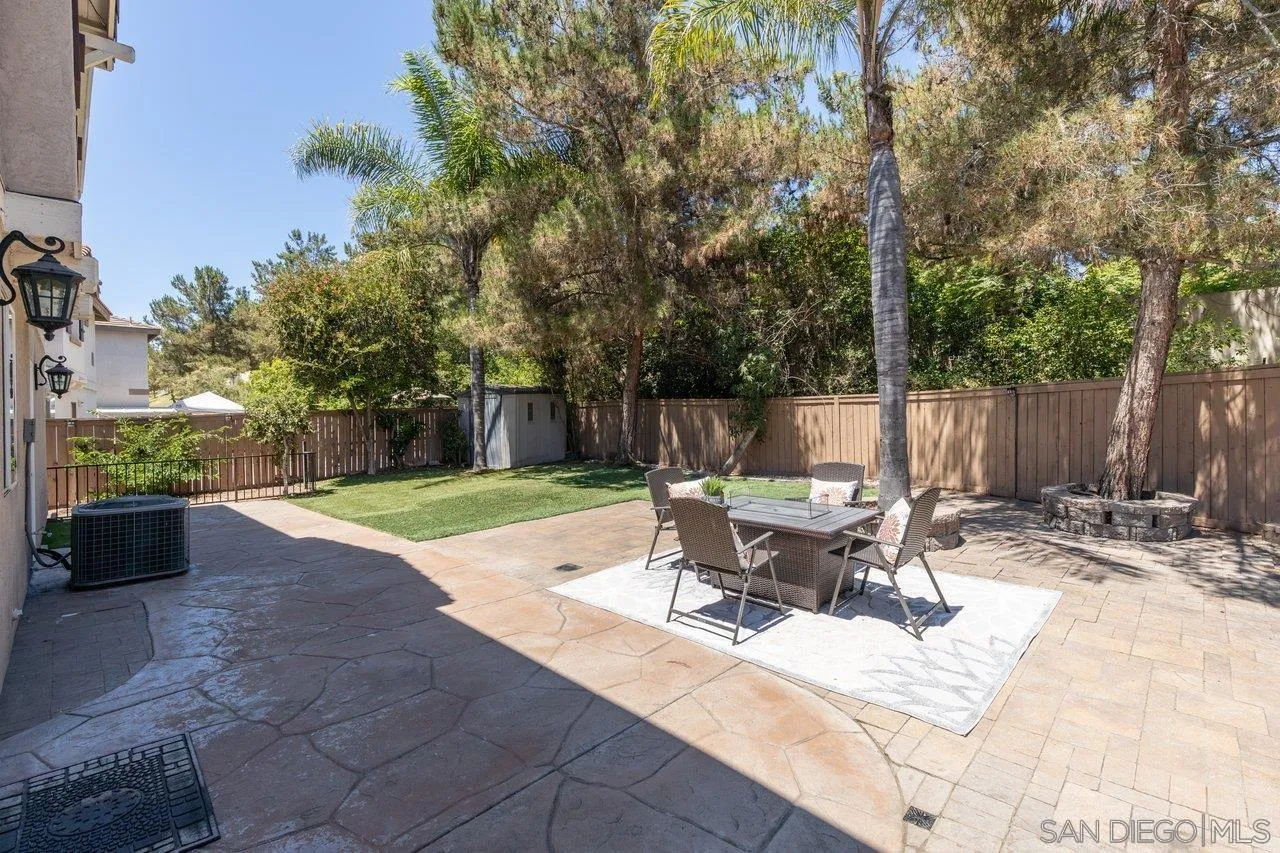 2567 Secret Canyon Pl