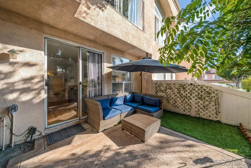 1386 Serena Cir Unit 2