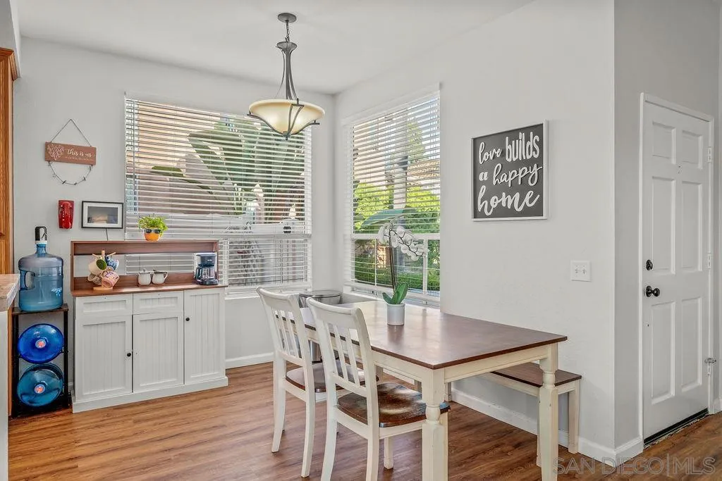 1386 Serena Cir Unit 2