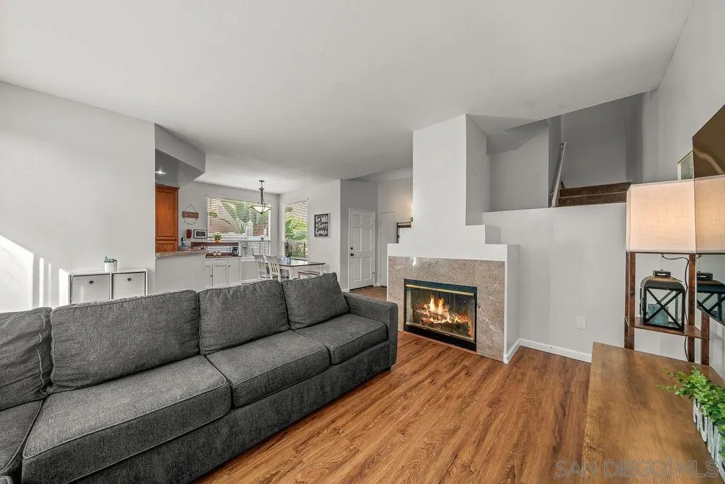 1386 Serena Cir Unit 2