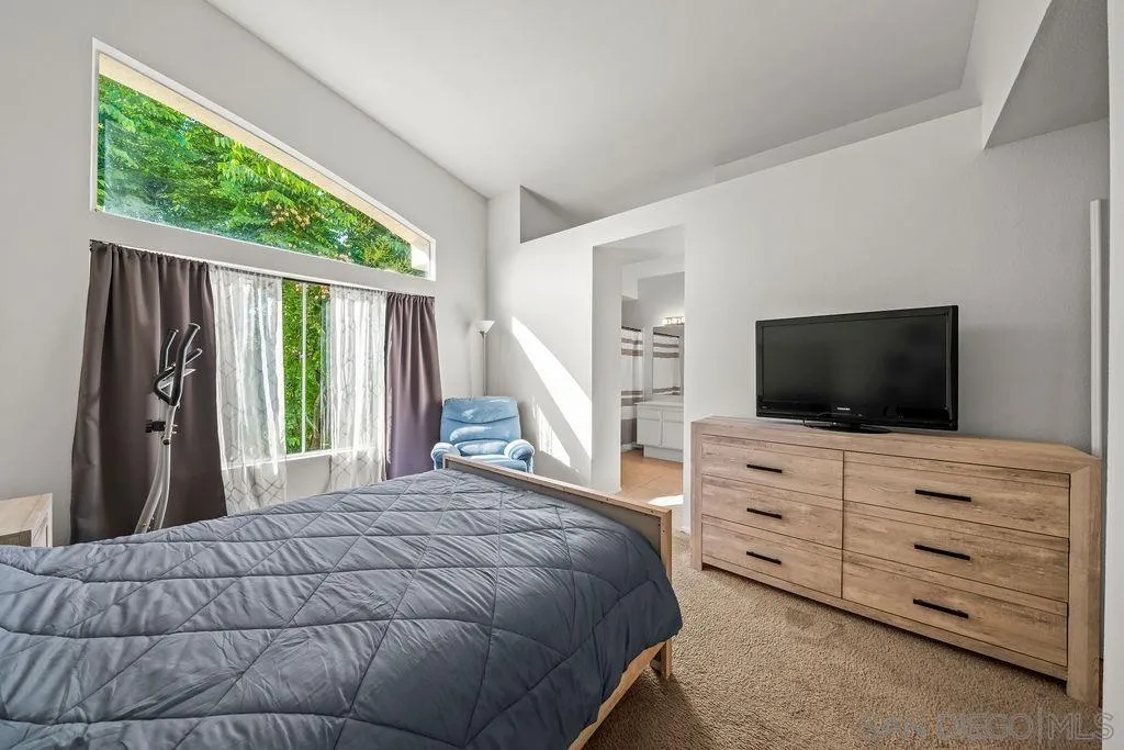 1386 Serena Cir Unit 2