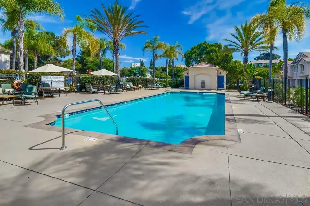 1270 El Cortez Ct