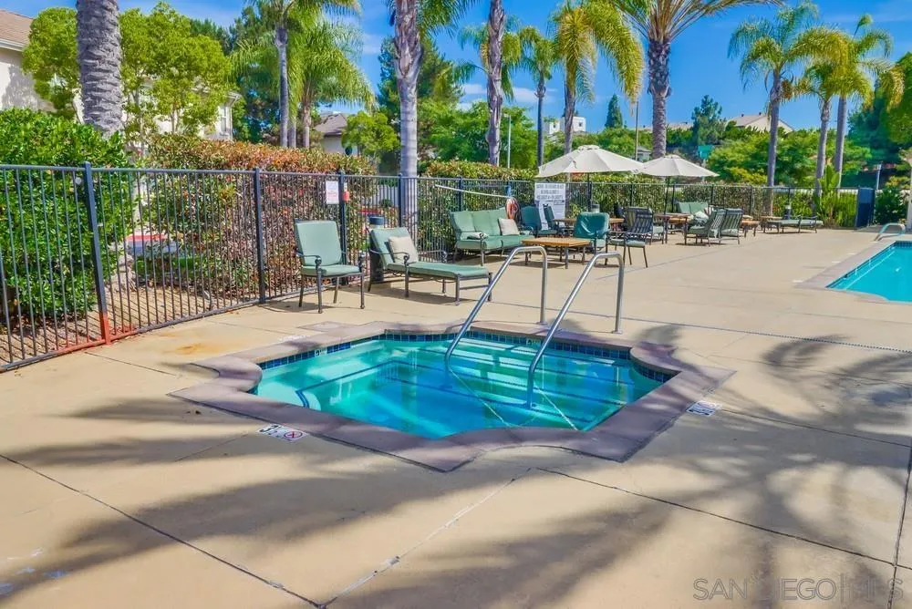 1270 El Cortez Ct
