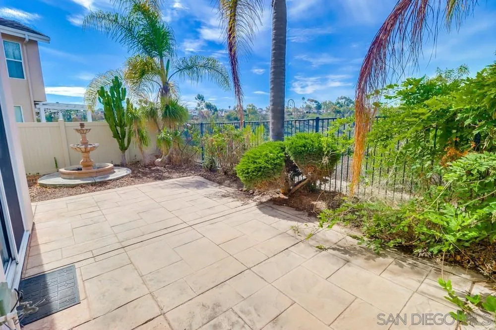 1270 El Cortez Ct