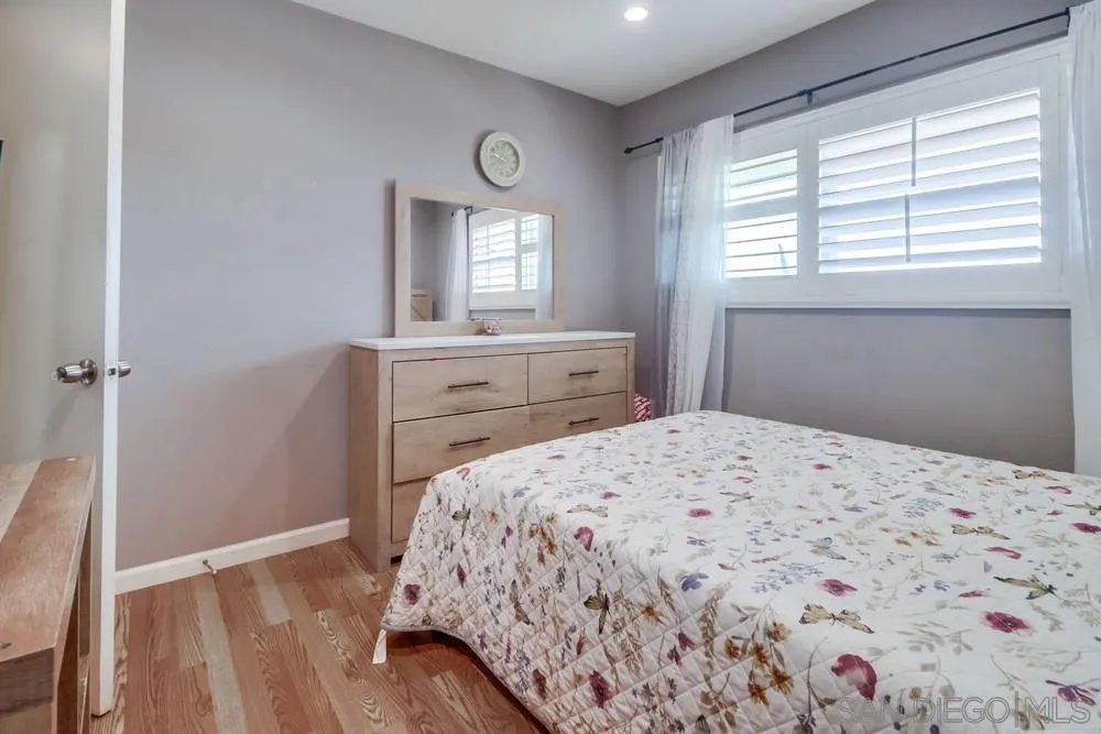 1737 Melrose Ave Unit 63