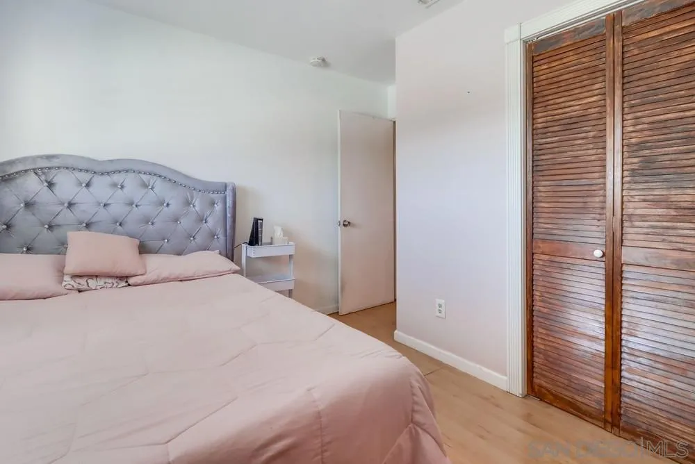 1737 Melrose Ave Unit 63