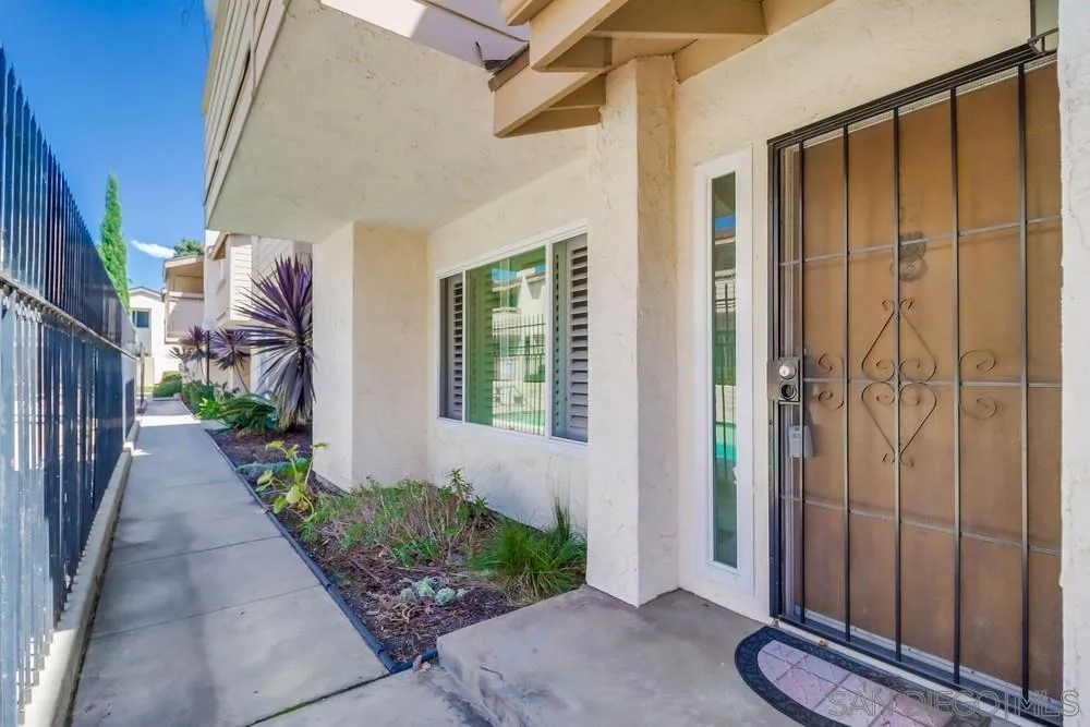1737 Melrose Ave Unit 63
