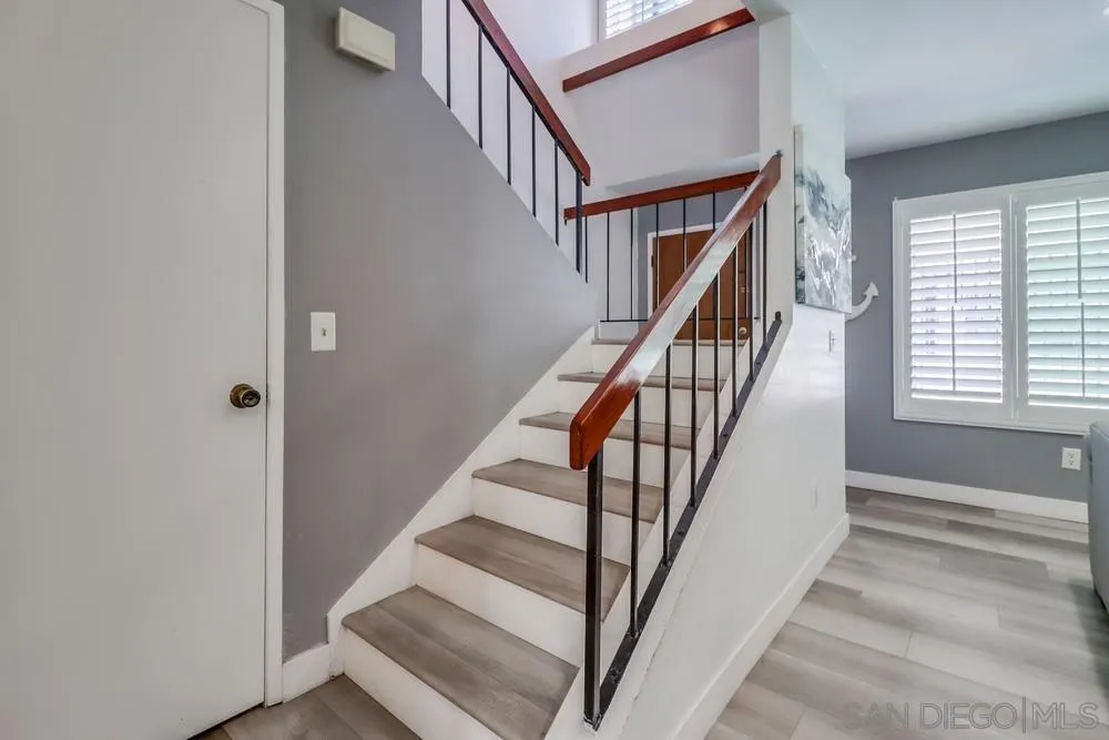 1737 Melrose Ave Unit 63