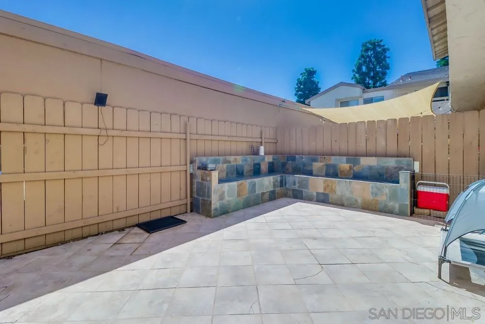 1737 Melrose Ave Unit 63