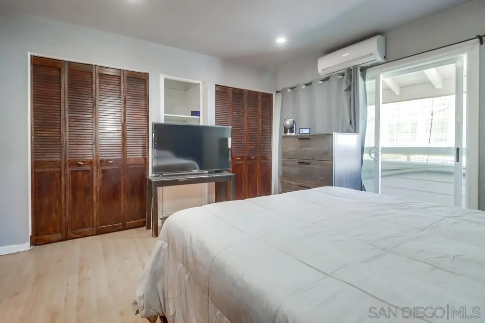 1737 Melrose Ave Unit 63