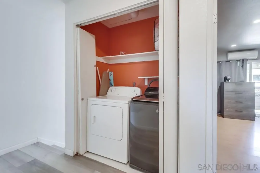 1737 Melrose Ave Unit 63