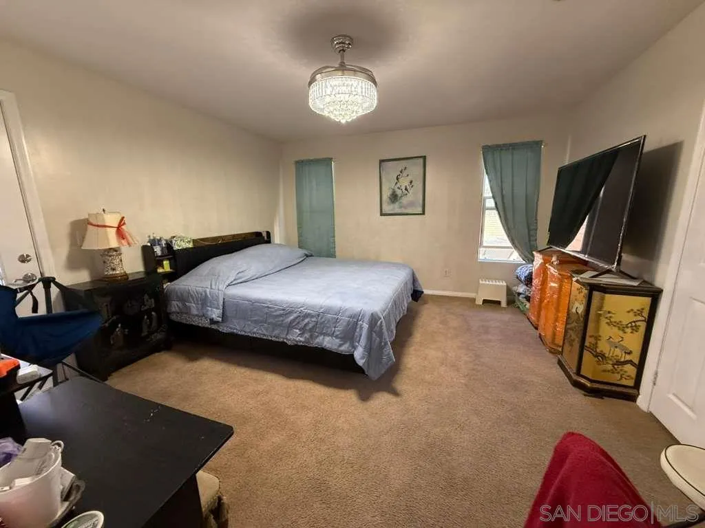 1236 Tobias Dr