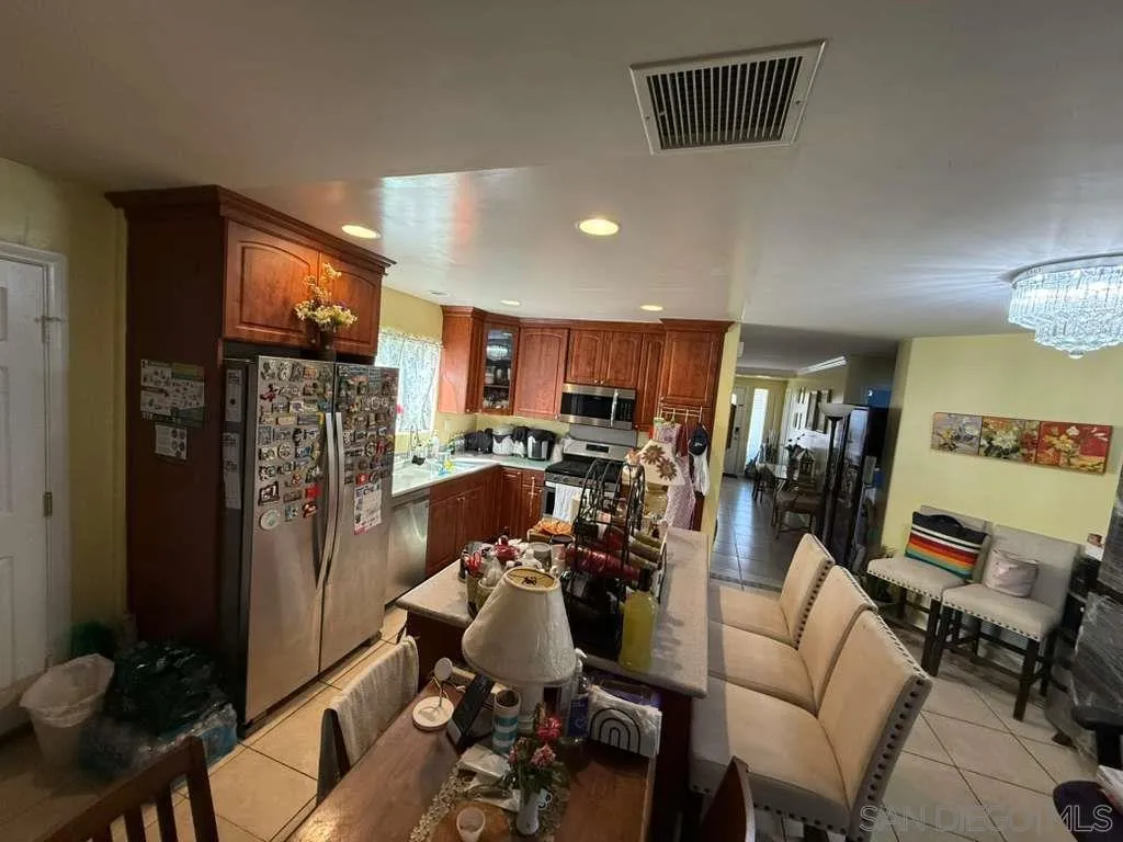 1236 Tobias Dr