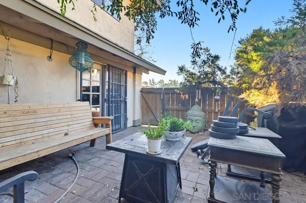 10781 Caminito Bravura