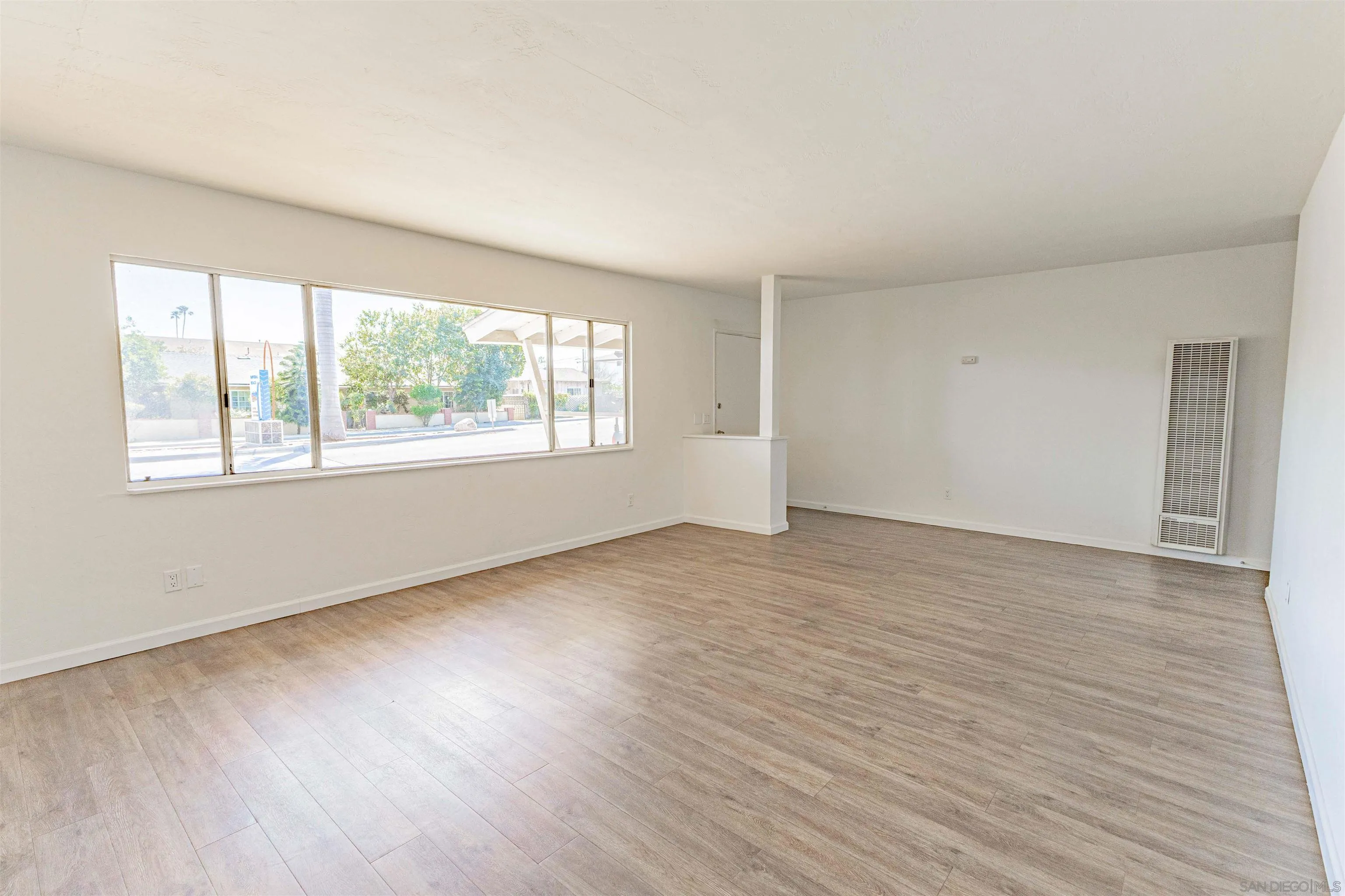 1352-54 Imperial Beach Blvd