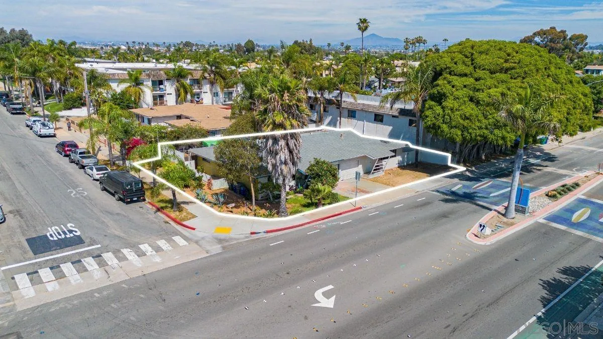 1352-54 Imperial Beach Blvd